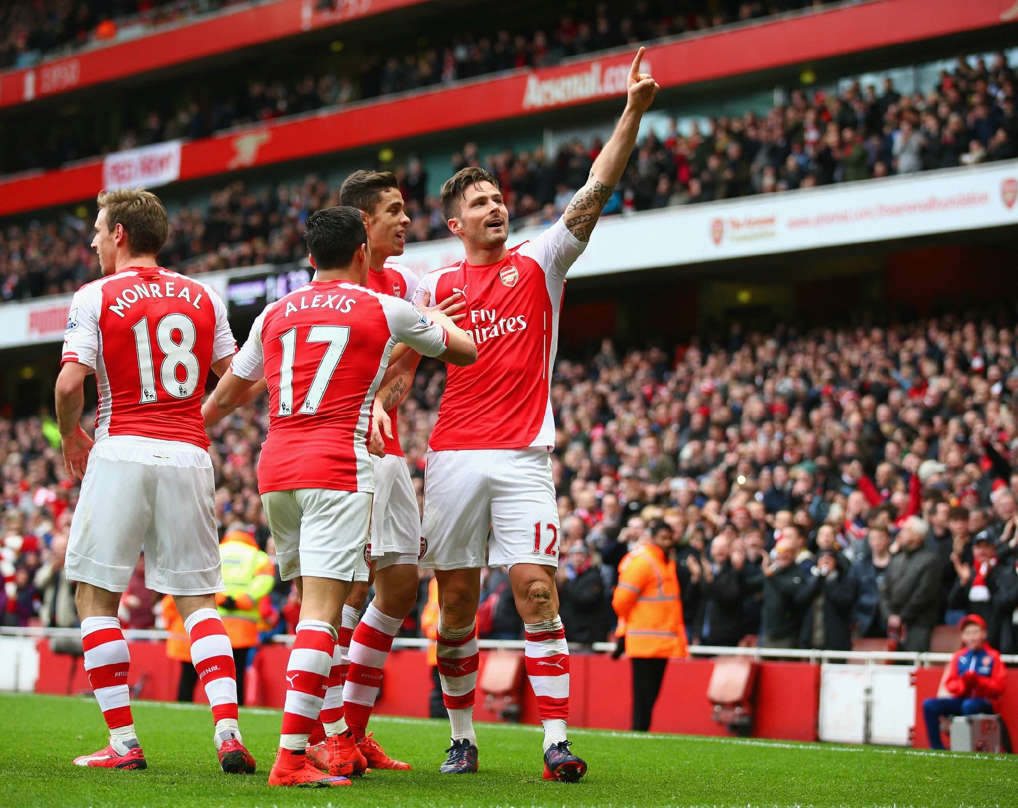 状态火热！威尔斯单节独砍16分，带队领先18分打爆北控（状态正佳！威尔斯单节轰16分，率队领先18分大胜北控）