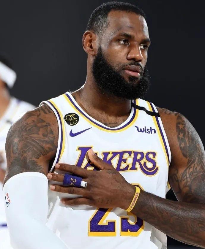 18场制造11球！曼城3600万欧买了一个小德布劳内，瓜帅看人眼光真准（18战参与11球！曼城3600万欧淘到小德布劳内，瓜帅识人眼光毒辣）